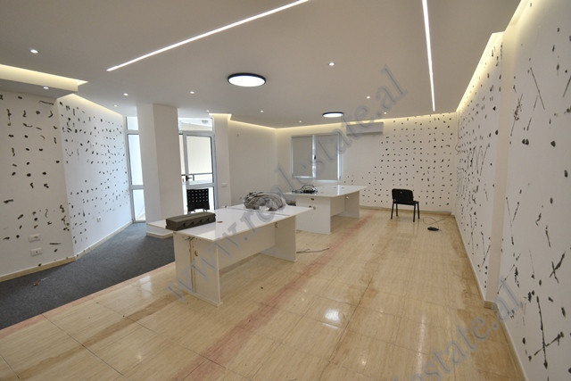 Apartament 2+1 ne shitje ne rrugen e Elbasanit ne Tirane